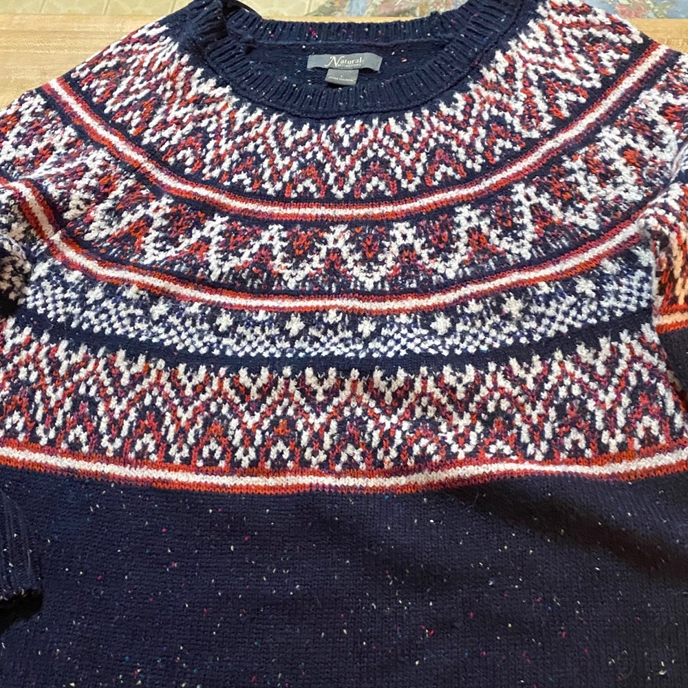 Natural Reflections Women's Sweater with Navy, Red, and White Pattern